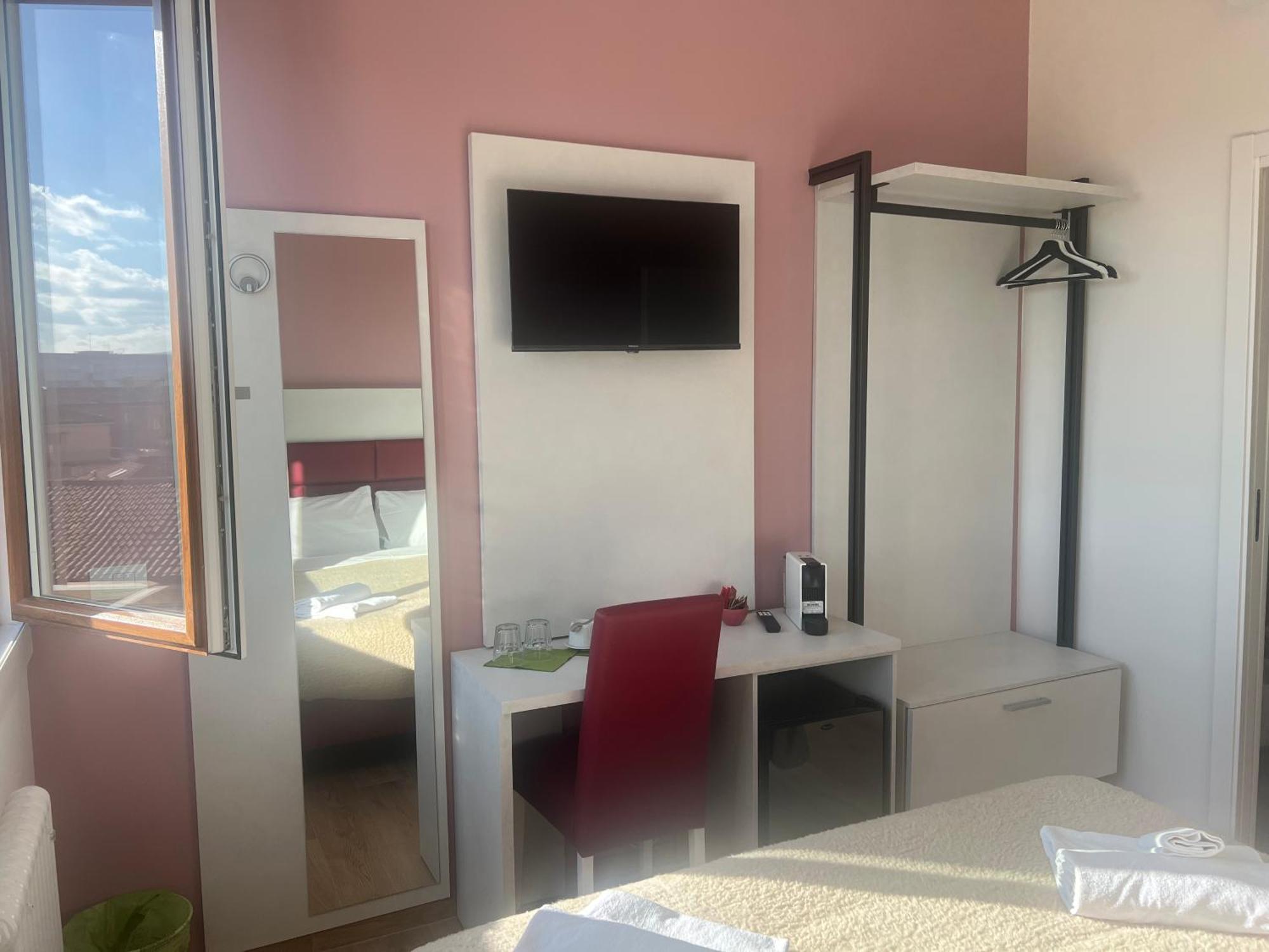 בולוניה La Corte Del Sant'Orsola Residence מראה חיצוני תמונה